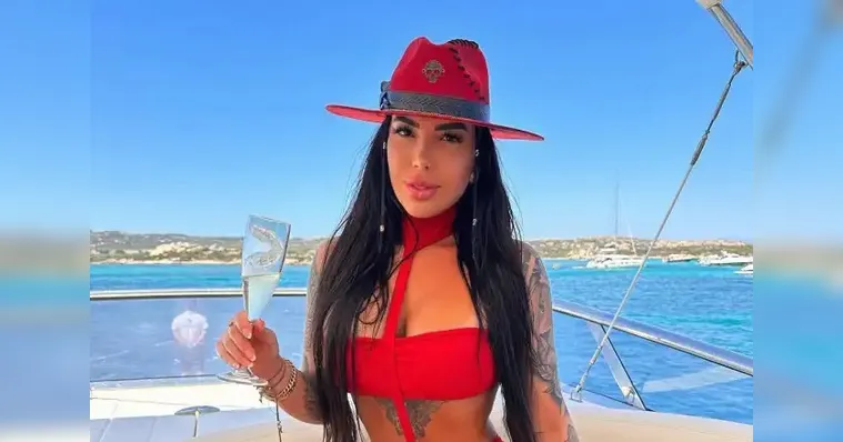 INFLUENCIADORA BRASILEIRA MORRE AO CAIR DE PRÉDIO EM DUBAI