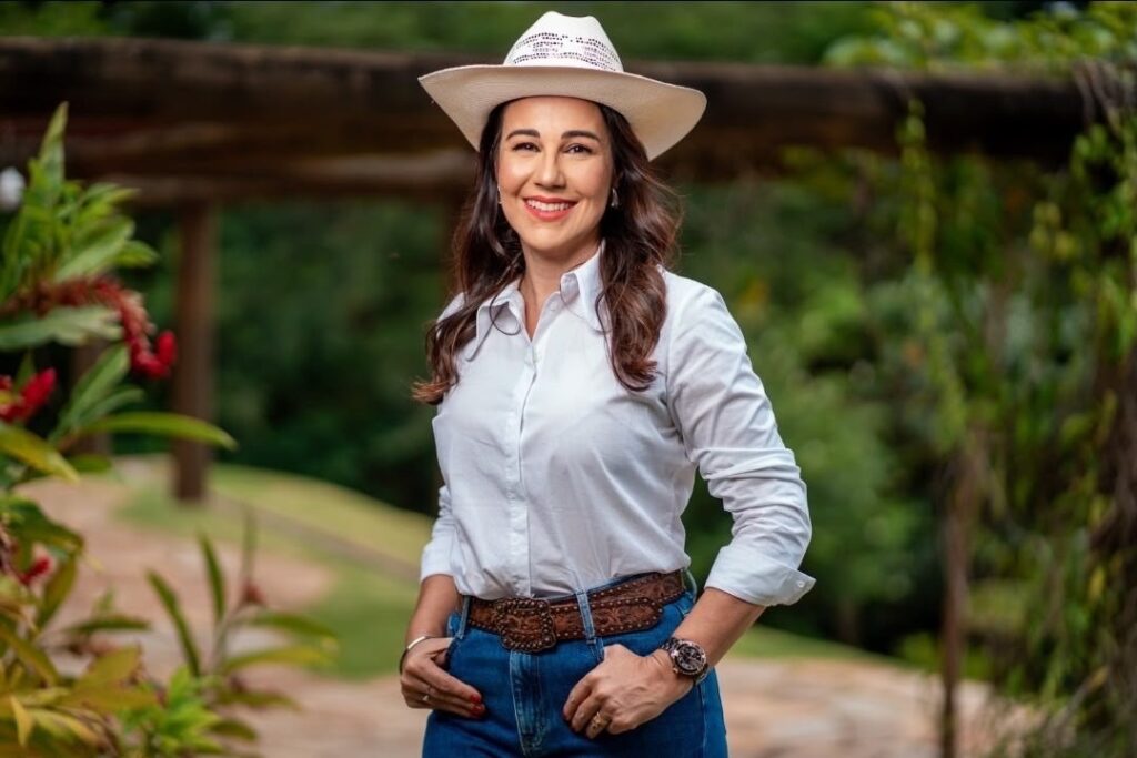 MULHERES NO AGROCOOPERATIVISMO CONTRIBUI PARA O FORTALECIMENTO DA LIDERANÇA FEMININA NO SETOR