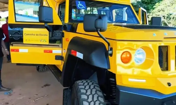 ITUPIRANGA GANHA VEÍCULO ESPECIAL PARA O TRANSPORTE ESCOLAR NA ZONA RURAL