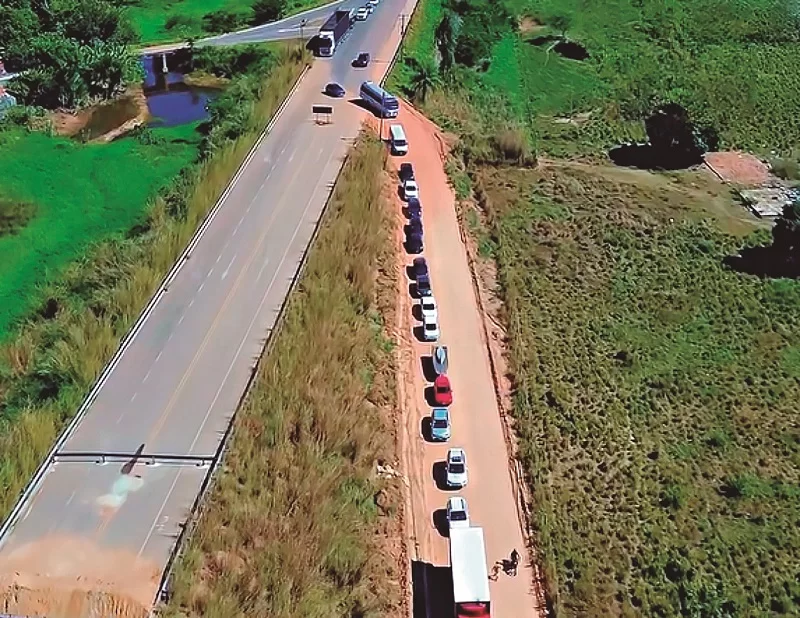 BR-230: DNIT CONTRATA BALSAS PARA RESTABELECER TRAVESSIA GRATUITA NA DIVISA PA/TO