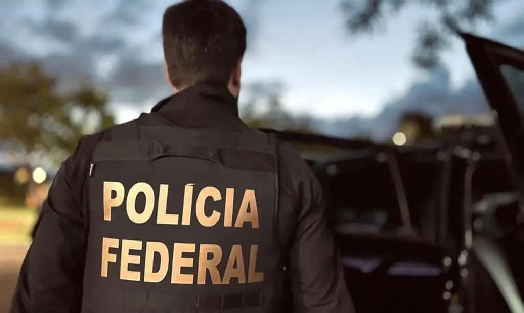 POLÍCIA FEDERAL FAZ OPERAÇÃO CONTRA LAVAGEM DE DINHEIRO DE BETS