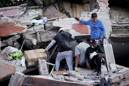 TERREMOTO DEIXA PELO MENOS 100 MORTOS NA COLÔMBIA