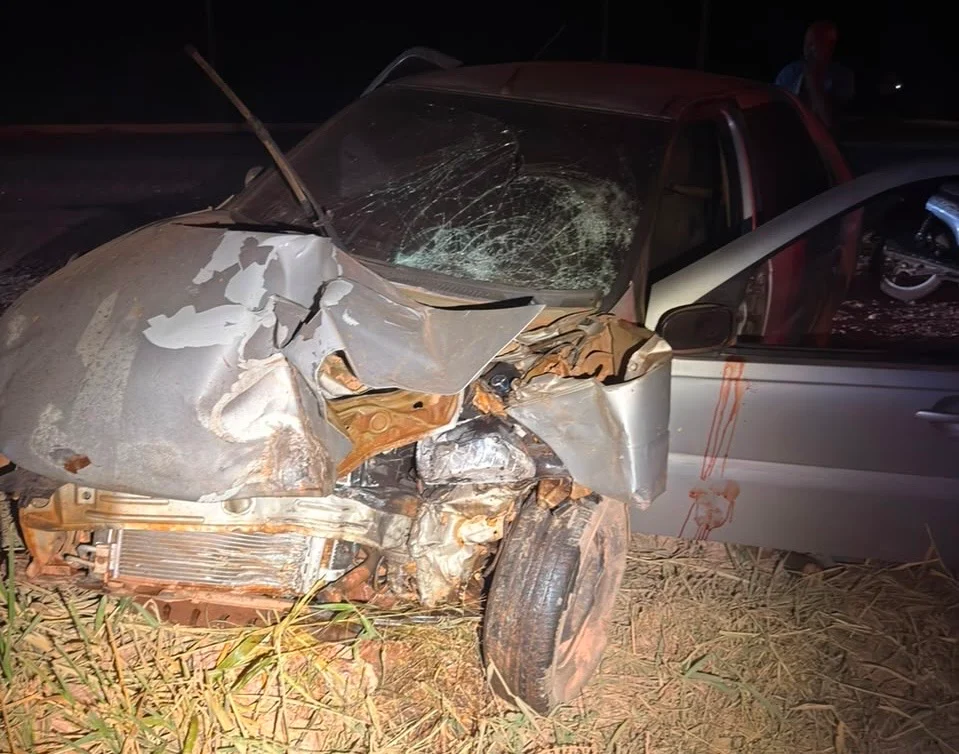 MOTORISTA MORRE APÓS BATER NA TRASEIRA DE CAMINHÃO NA BR-155, EM REDENÇÃO
