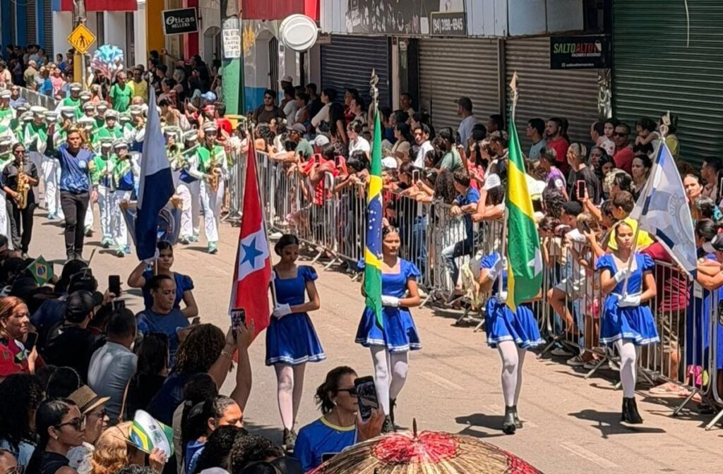 DESFILE DE 7 DE SETEMBRO REÚNE ESCOLAS E REUNE 8.690 PARTICIPANTES EM MARABÁ